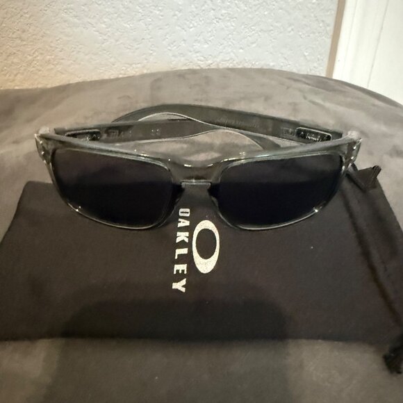 Oakley Sunglasses Holbrook Clear Frame 9102 - Picture 7 of 7